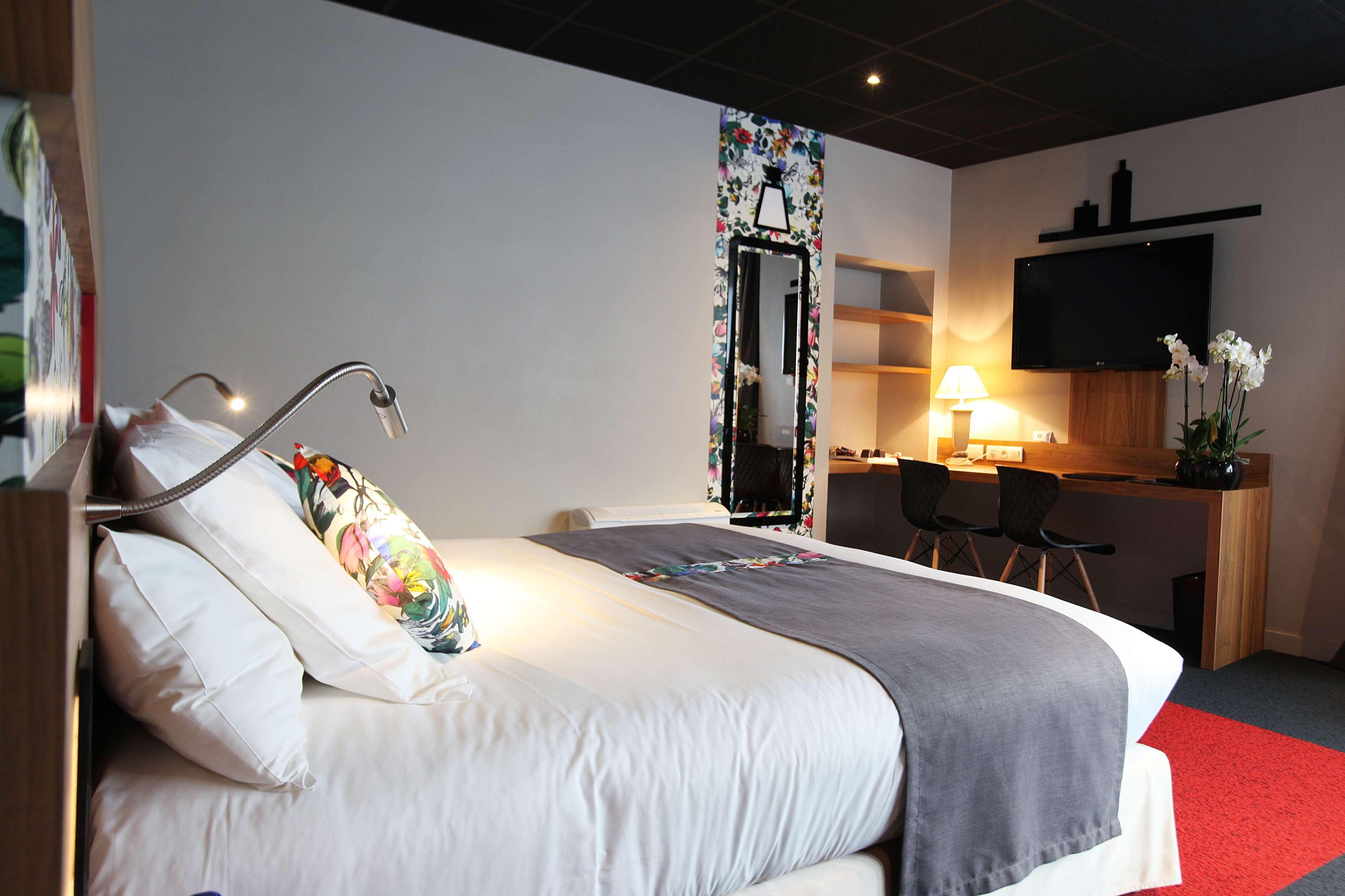 Best Western Hotel De Paris Laval (Mayenne) Exterior foto