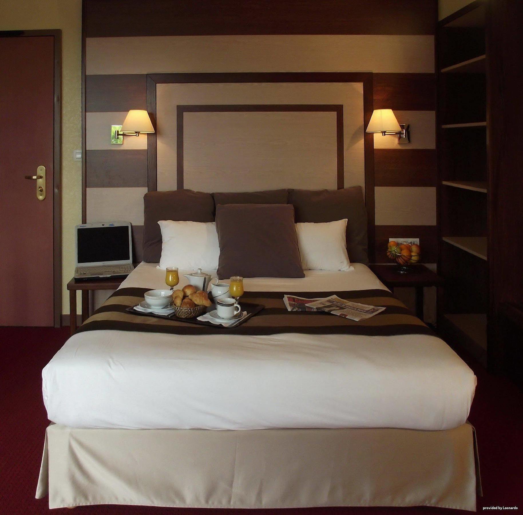 Best Western Hotel De Paris Laval (Mayenne) Quarto foto