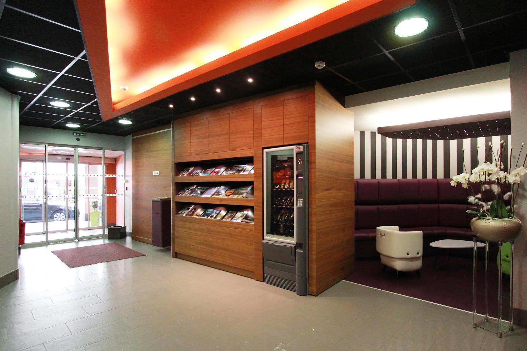 Best Western Hotel De Paris Laval (Mayenne) Exterior foto